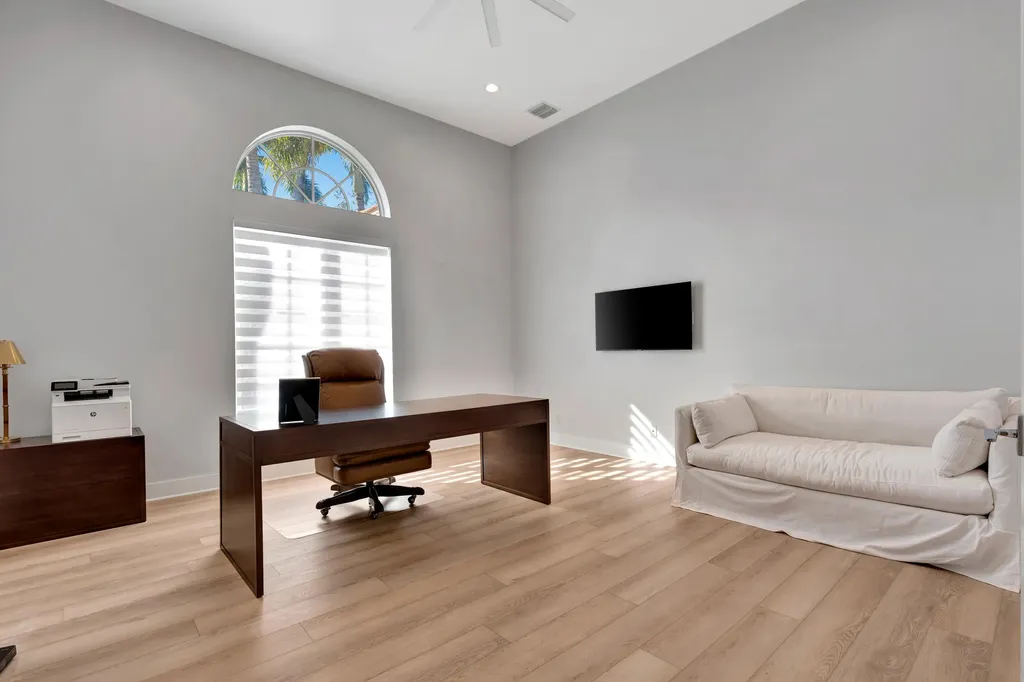 7801 Old Marsh Road Palm Beach Gardens FL 33418