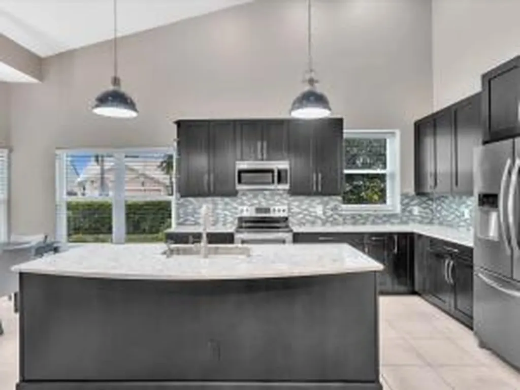 8253 Horseshoe Bay Road Boynton Beach FL 33472