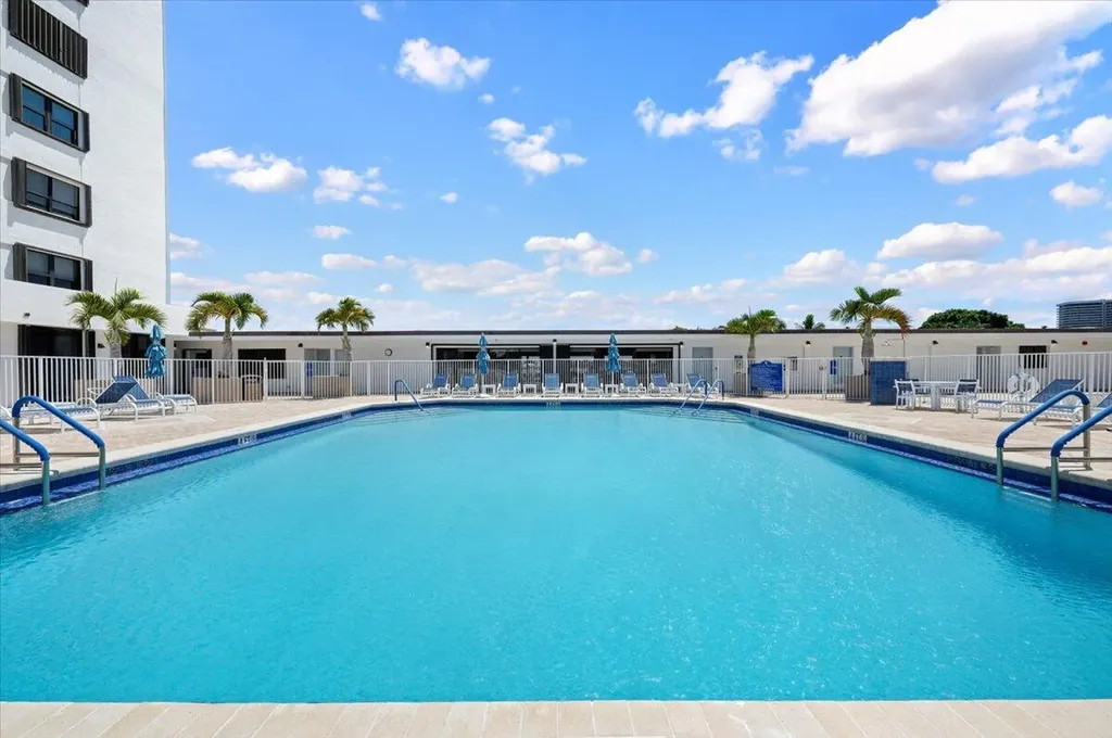 1200 Marine Way North Palm Beach FL 33408