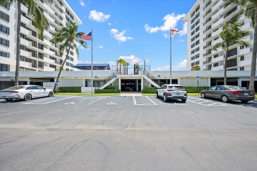 1200 Marine Way North Palm Beach FL 33408