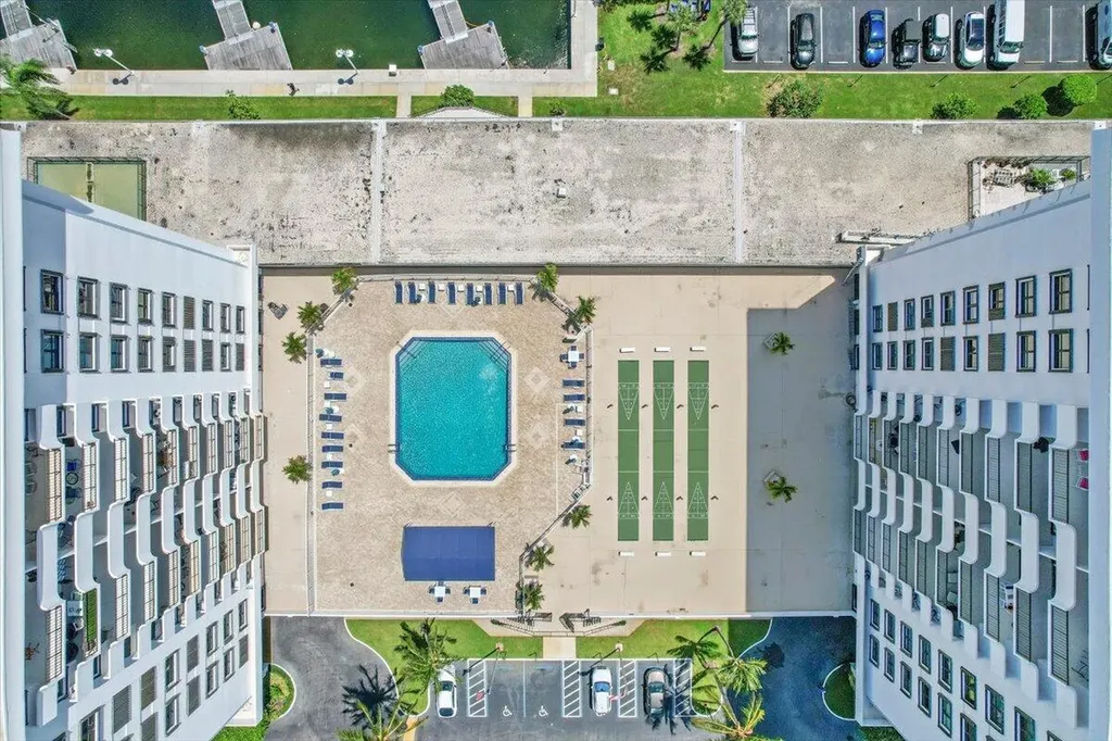 1200 Marine Way North Palm Beach FL 33408