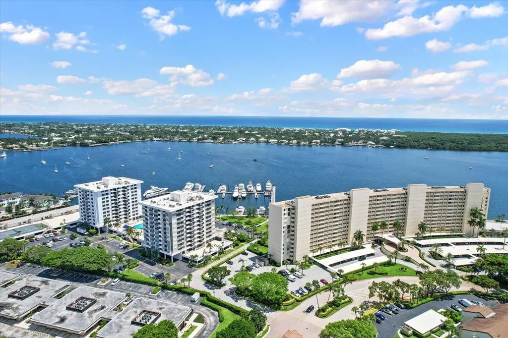 1200 Marine Way North Palm Beach FL 33408