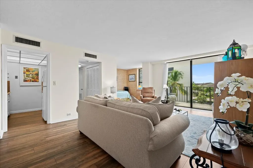 1200 Marine Way North Palm Beach FL 33408