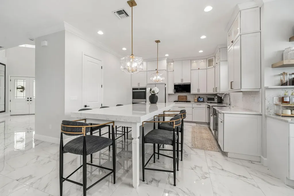 5413 Empire Drive Westlake FL 33470