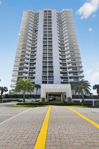 115 Lakeshore Drive North Palm Beach FL 33408