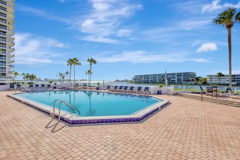 115 Lakeshore Drive North Palm Beach FL 33408