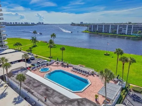 115 Lakeshore Drive North Palm Beach FL 33408