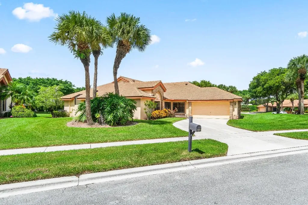7401 Hearth Stone Avenue Boynton Beach FL 33472
