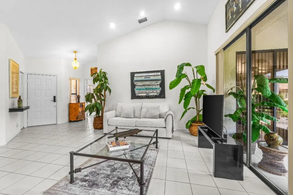7401 Hearth Stone Avenue Boynton Beach FL 33472