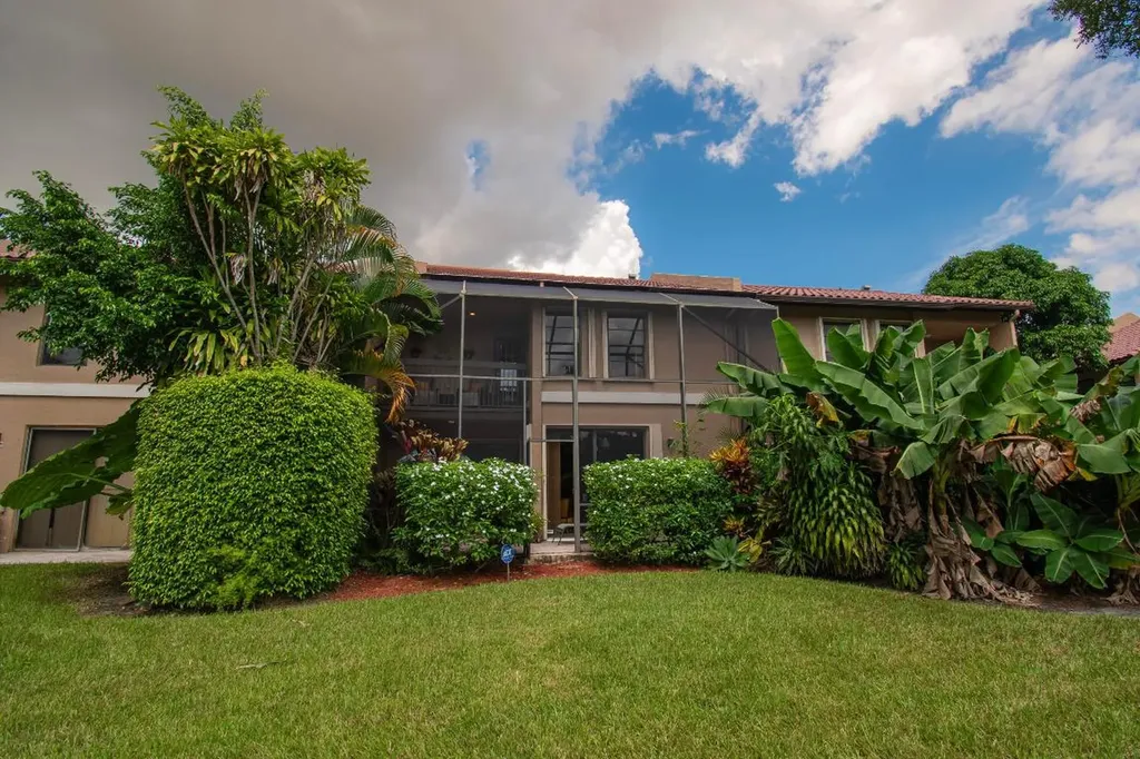 22066 Las Brisas Circle Boca Raton FL 33433