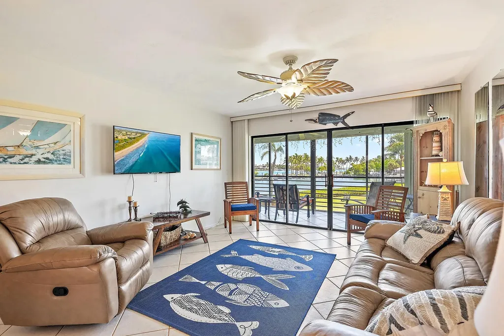 755 Saturn D205 Street Jupiter FL 33477