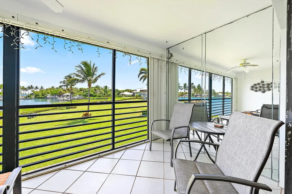 755 Saturn D205 Street Jupiter FL 33477