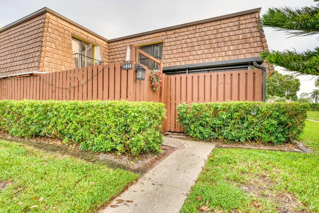 1416 14th Lane Greenacres FL 33463
