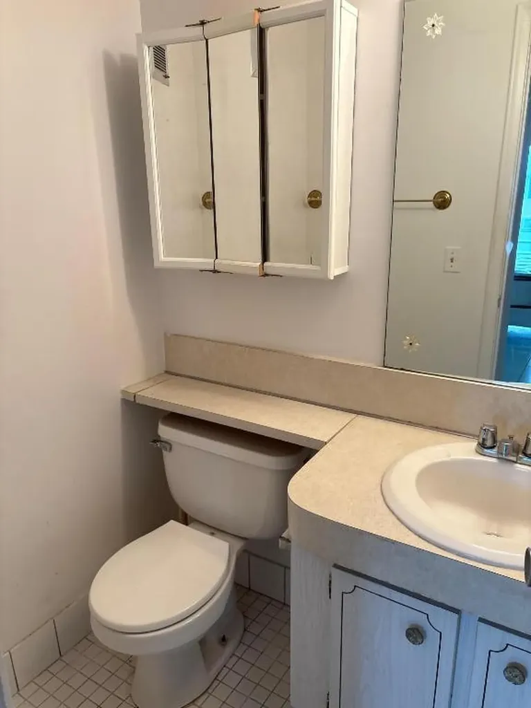 144 Norwich F West Palm Beach FL 33417