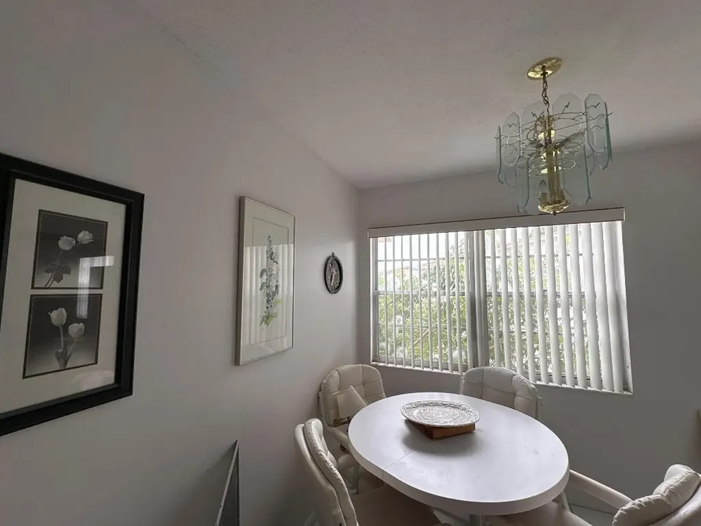 144 Norwich F West Palm Beach FL 33417