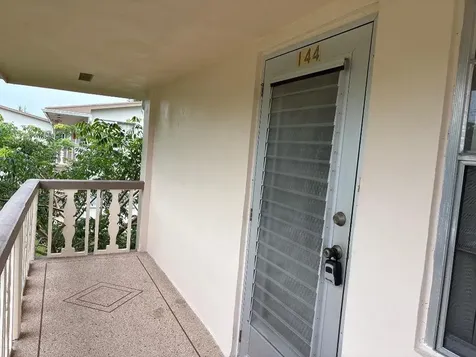 144 Norwich F West Palm Beach FL 33417