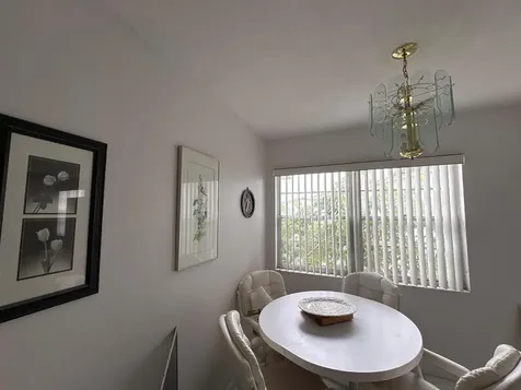 144 Norwich F West Palm Beach FL 33417
