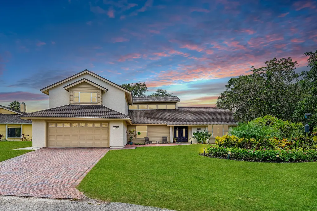 7100 Lorraine Court Port St Lucie FL 34952