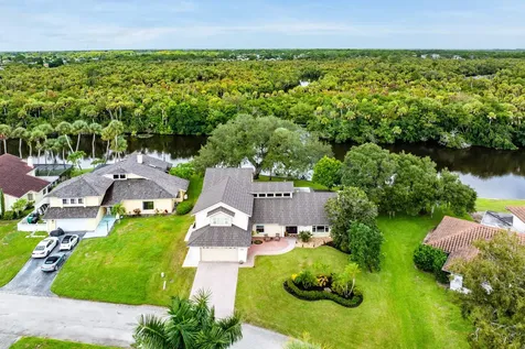 7100 Lorraine Court Port St Lucie FL 34952