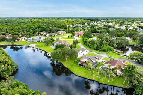 7100 Lorraine Court Port St Lucie FL 34952