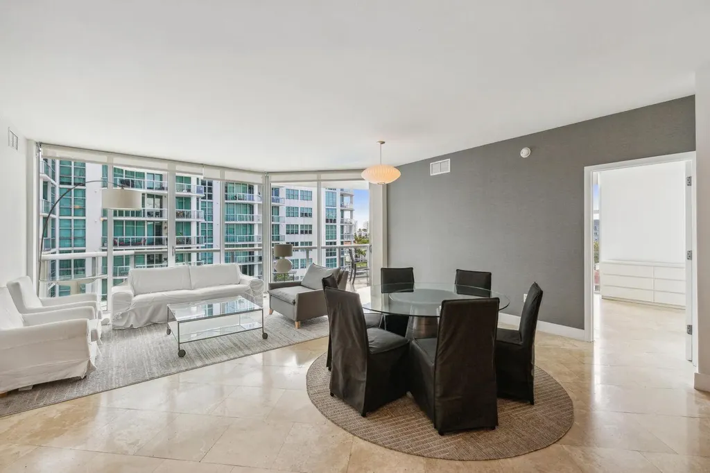 3131 NE 188th Street Aventura FL 33180