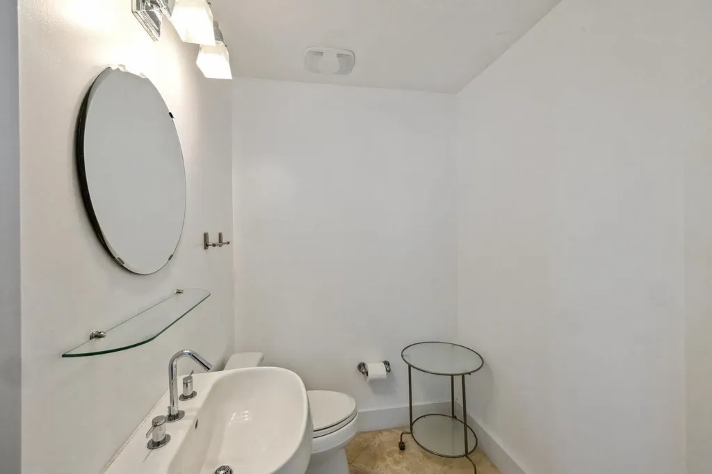 3131 NE 188th Street Aventura FL 33180