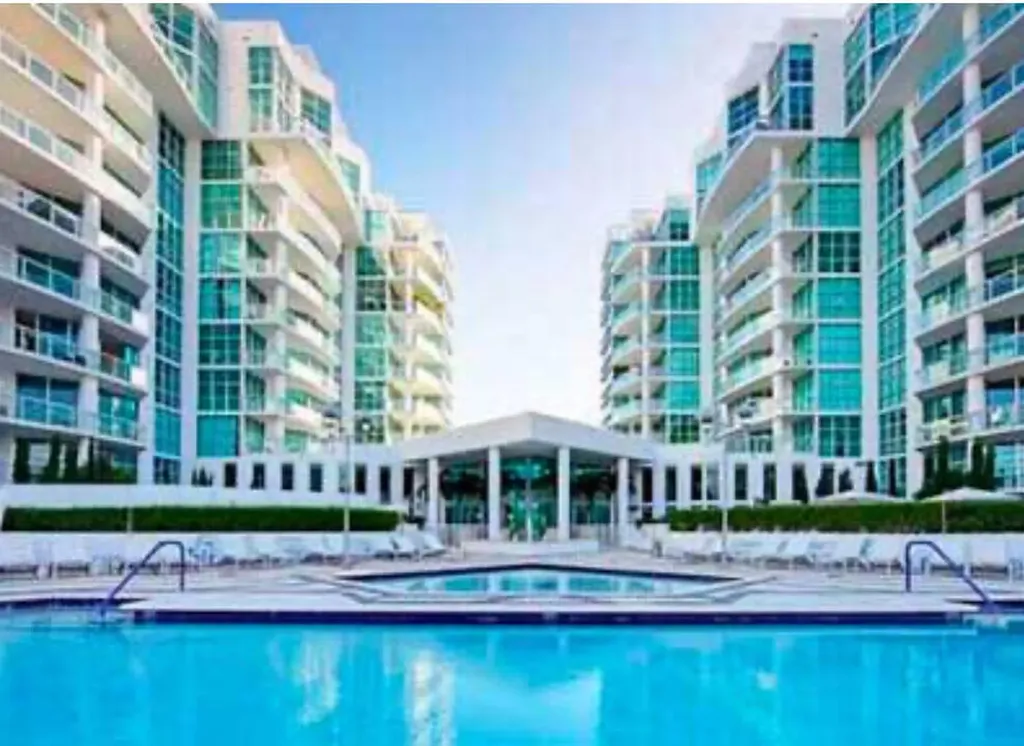 3131 NE 188th Street Aventura FL 33180