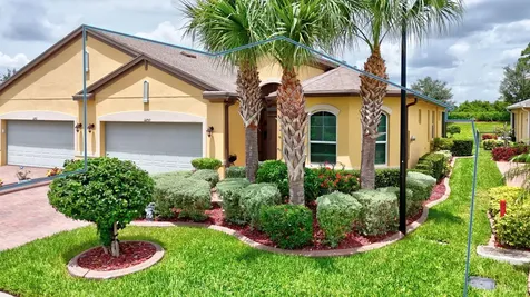 12759 SW Lake Fern Circle Port St Lucie FL 34987