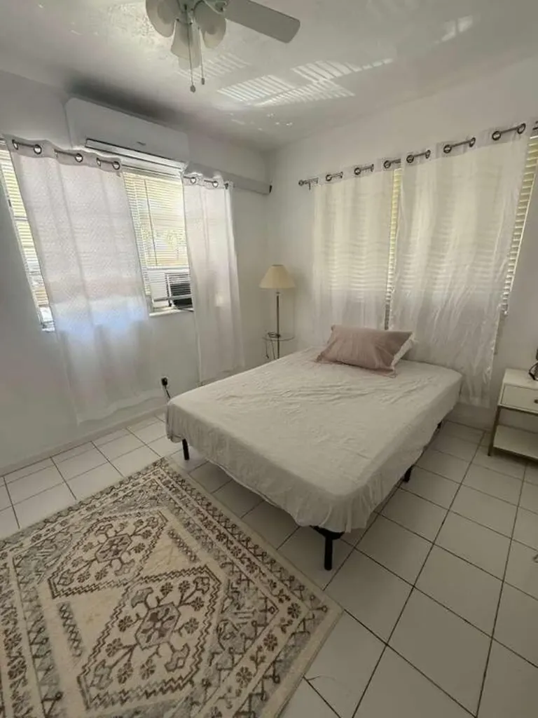 105 NE 16th Terrace Fort Lauderdale FL 33301