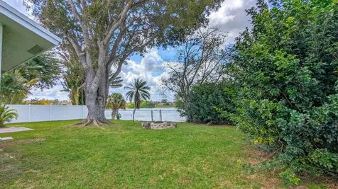 1103 Harmony Way Royal Palm Beach FL 33411