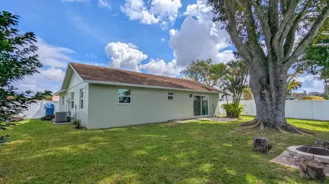 1103 Harmony Way Royal Palm Beach FL 33411