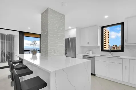 5380 N Ocean Drive Singer Island FL 33404
