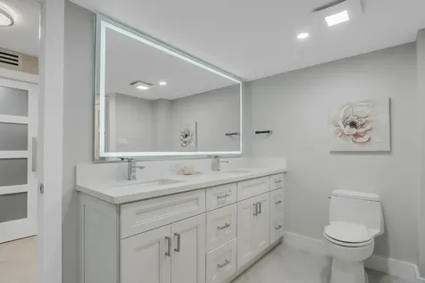 5380 N Ocean Drive Singer Island FL 33404