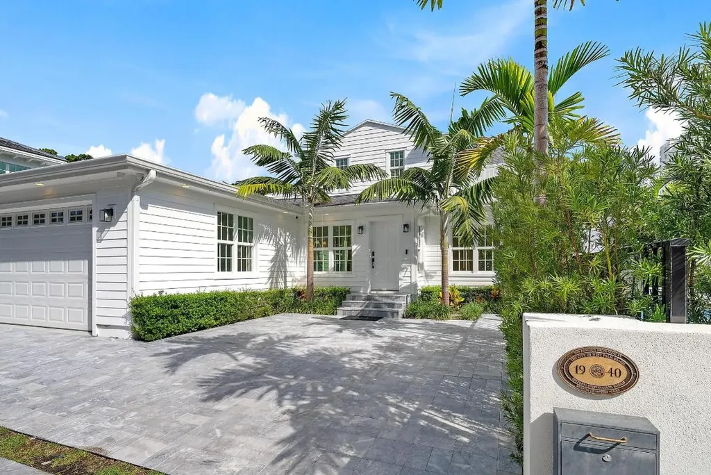 291 Austin Lane West Palm Beach FL 33401