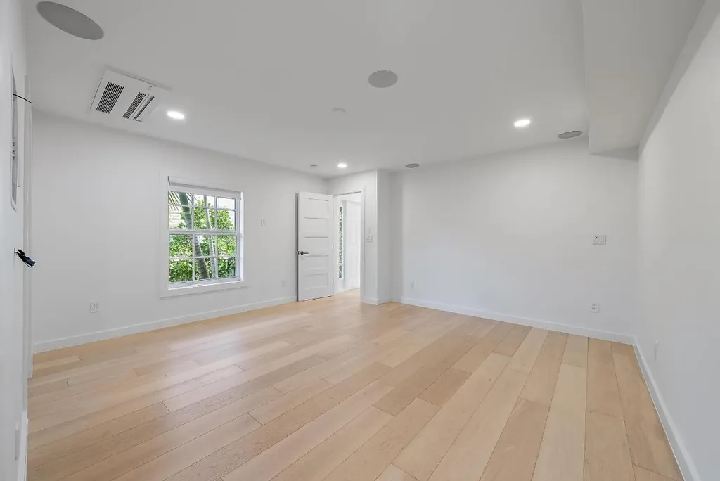 291 Austin Lane West Palm Beach FL 33401