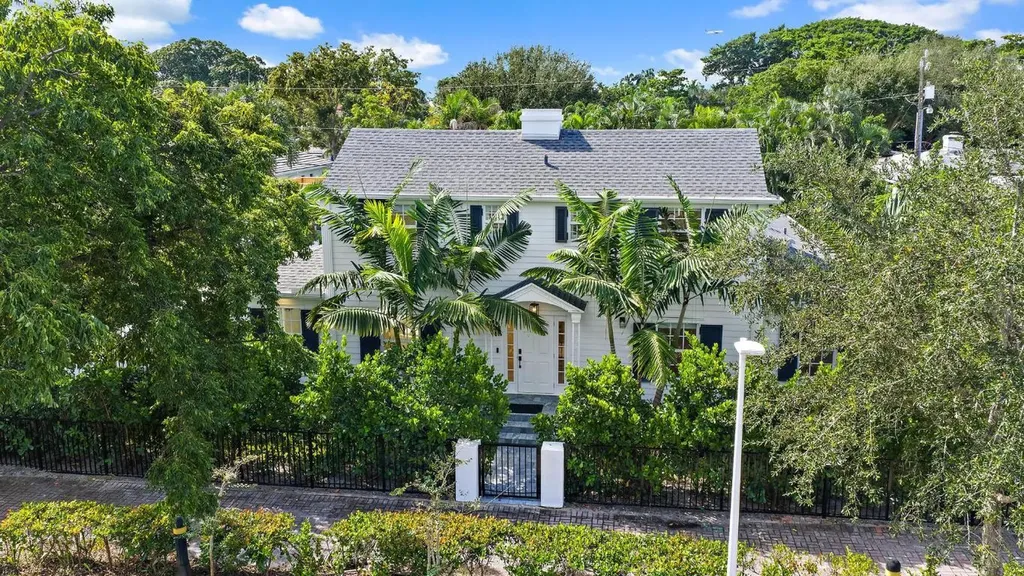 291 Austin Lane West Palm Beach FL 33401
