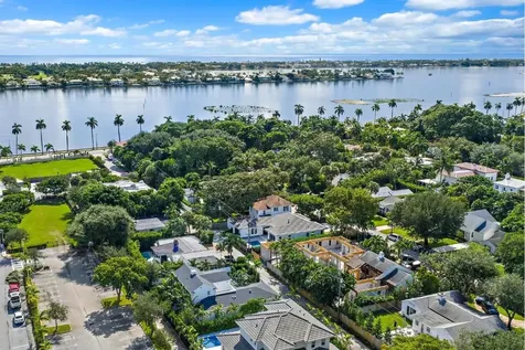 291 Austin Lane West Palm Beach FL 33401