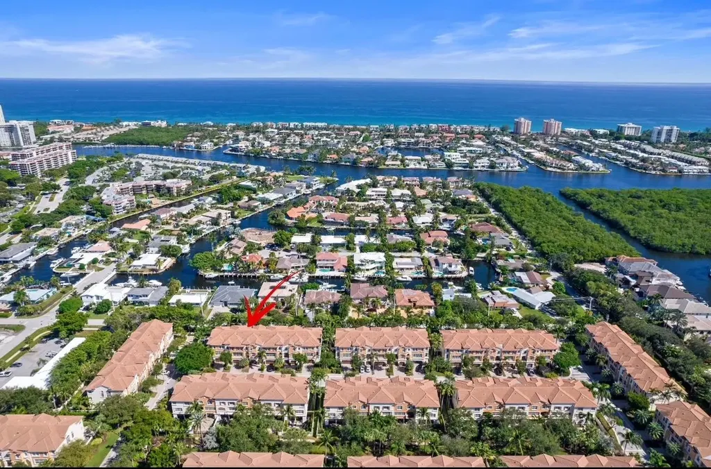5660 NE Trieste Way Boca Raton FL 33487