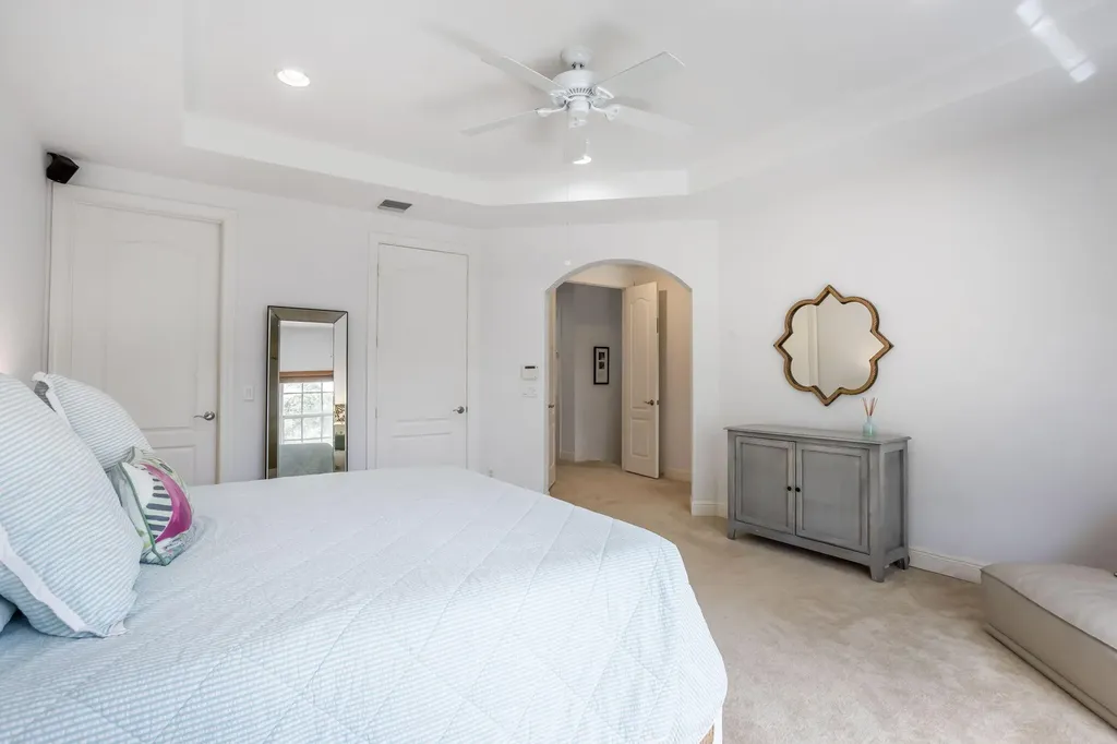 5660 NE Trieste Way Boca Raton FL 33487