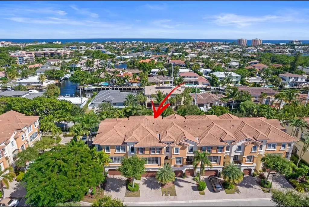 5660 NE Trieste Way Boca Raton FL 33487