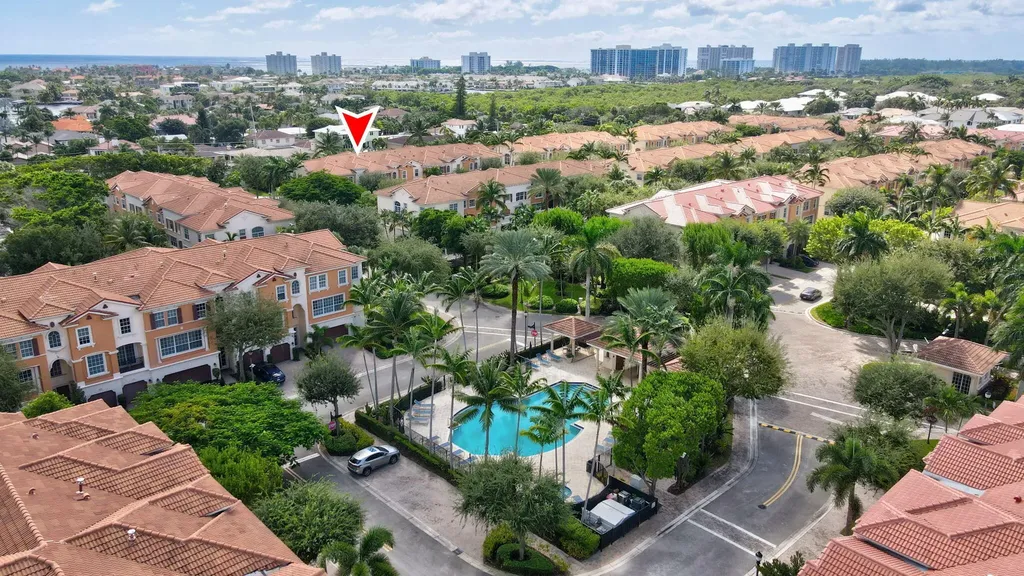 5660 NE Trieste Way Boca Raton FL 33487