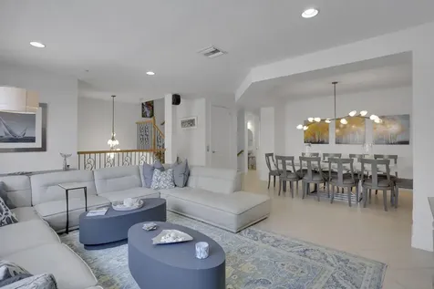 5660 NE Trieste Way Boca Raton FL 33487
