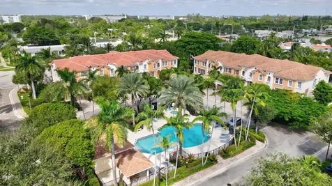 5660 NE Trieste Way Boca Raton FL 33487