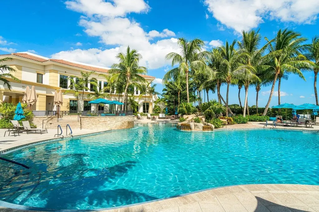 8161 Quail Meadow Way West Palm Beach FL 33412