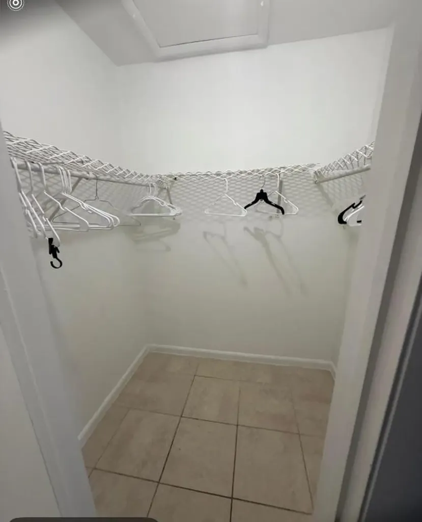 811 SE 16th Street Fort Lauderdale FL 33316