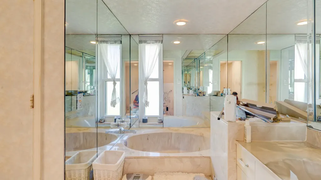 634 W Lakewoode Circle Delray Beach FL 33445
