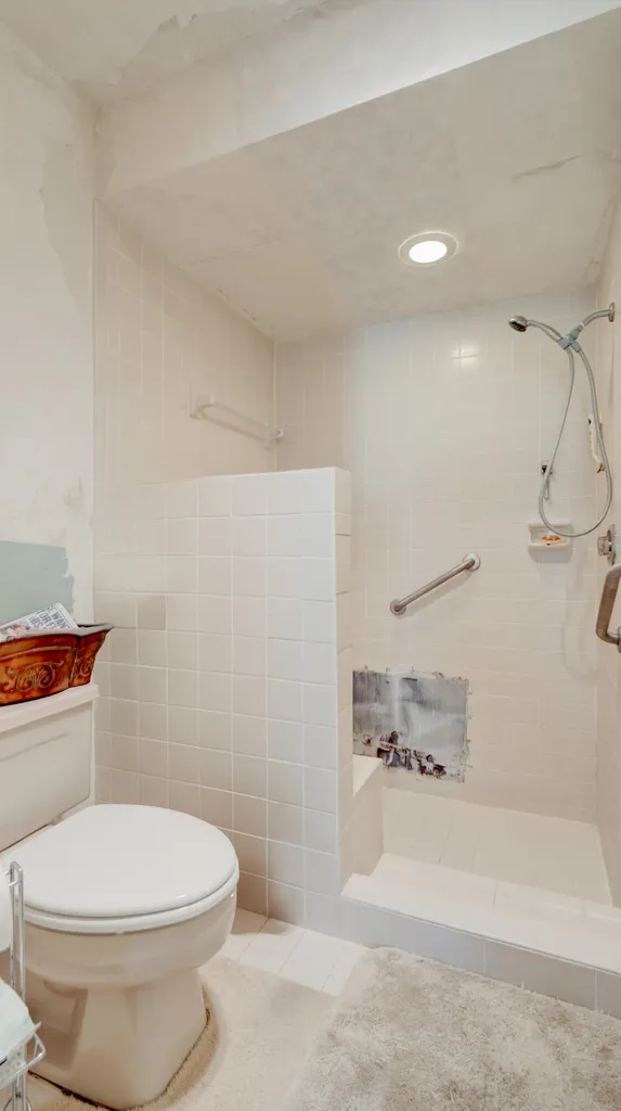 634 W Lakewoode Circle Delray Beach FL 33445