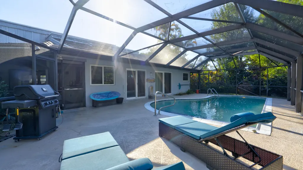 634 W Lakewoode Circle Delray Beach FL 33445