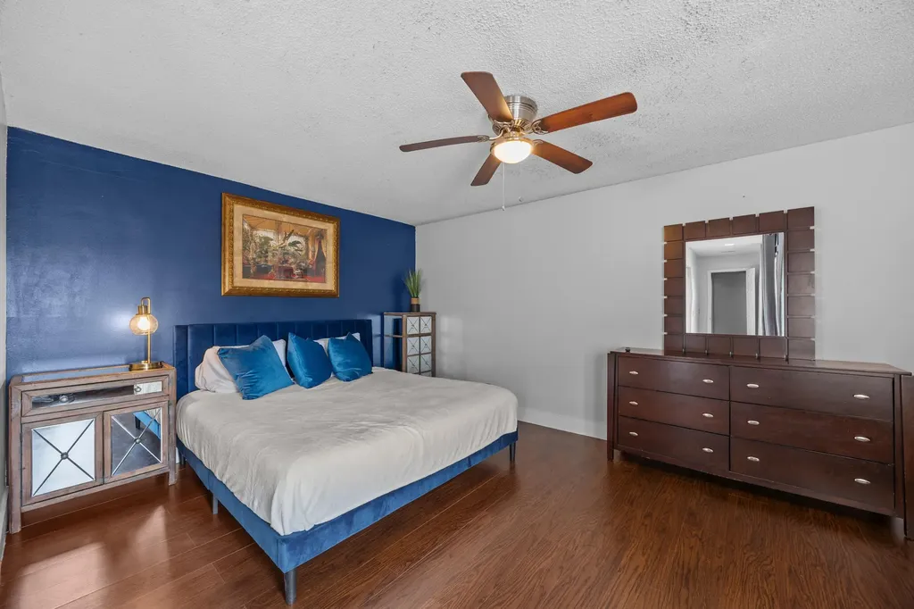 1520 Shaker Circle Wellington FL 33414