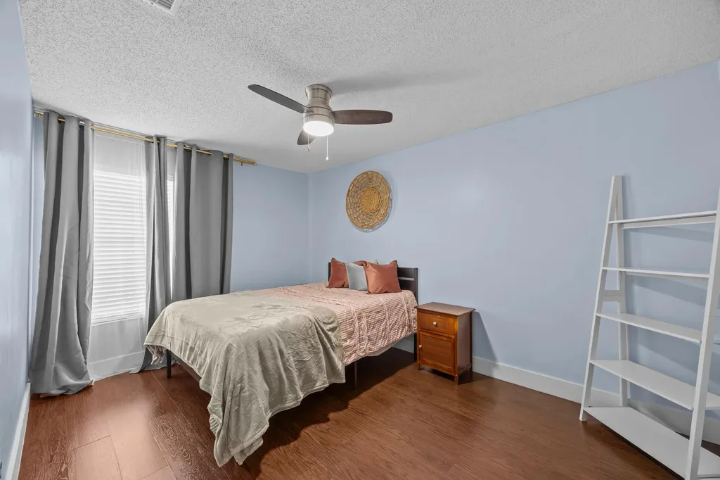 1520 Shaker Circle Wellington FL 33414